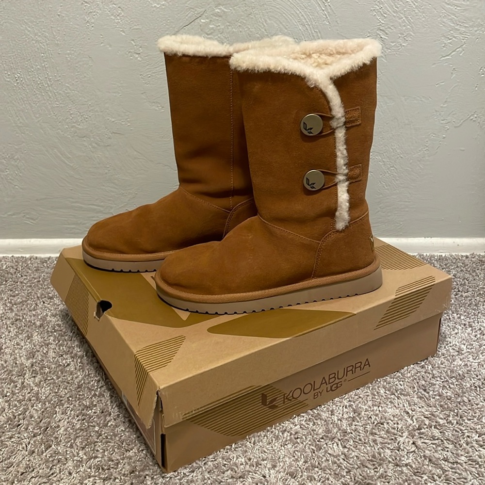 Ugg Koolaburra Boots - Kinslei Tall - Chestnut - Womens 7 (US)